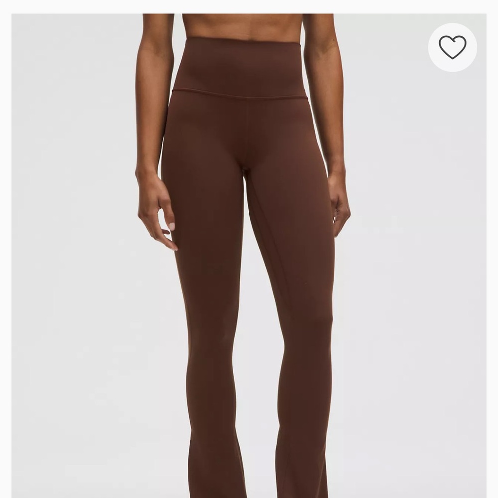 lululemon Align™ High-Rise Mini-Flare Pant
Regular - Lava Cake Size 4